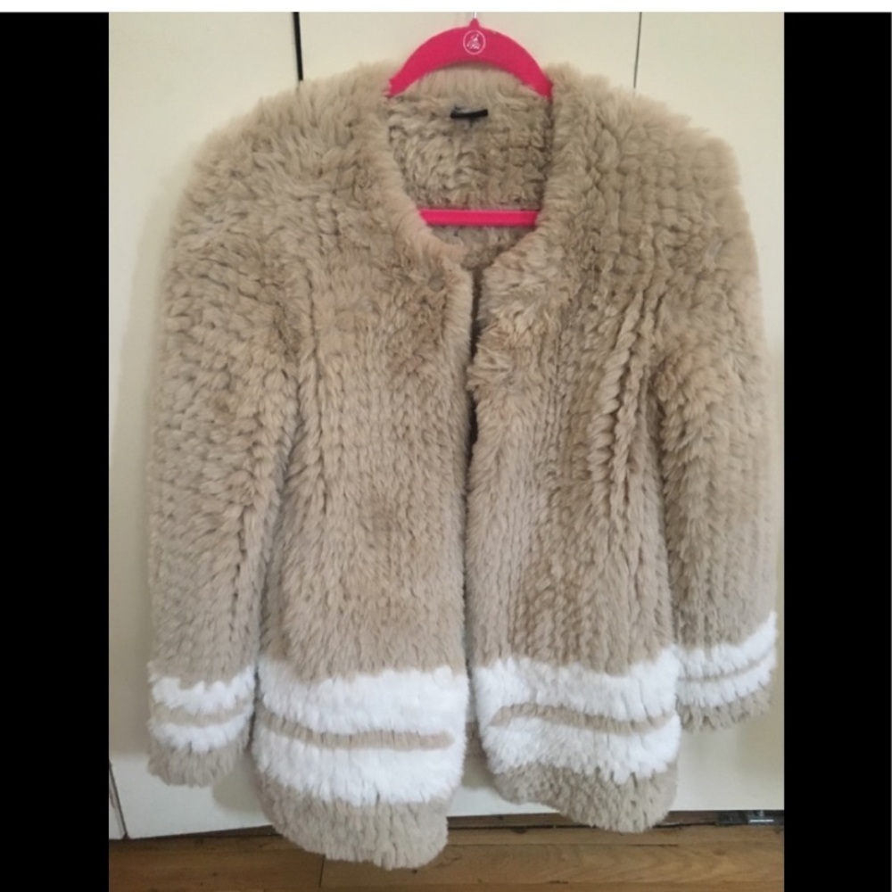 Love token faux fur jacket - Picture 3 of 3